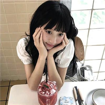 夫妇以上，恋人未满